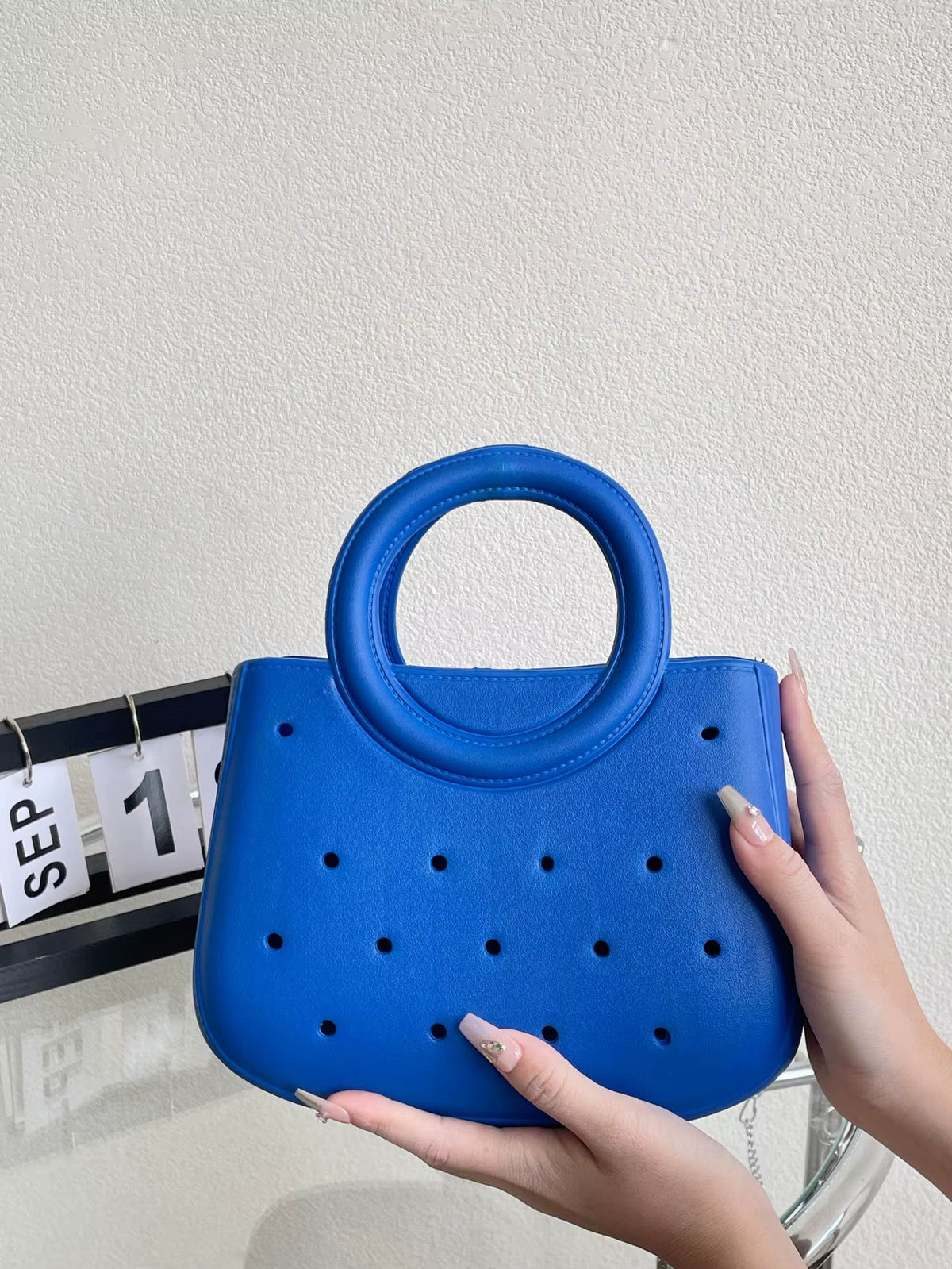 Waterproof Beach Bag Leisure DIY Colorful Fashion Handbags Sandproof Anti-Slip Handle EVA Handbags Travel Toiletry Storage Bags
