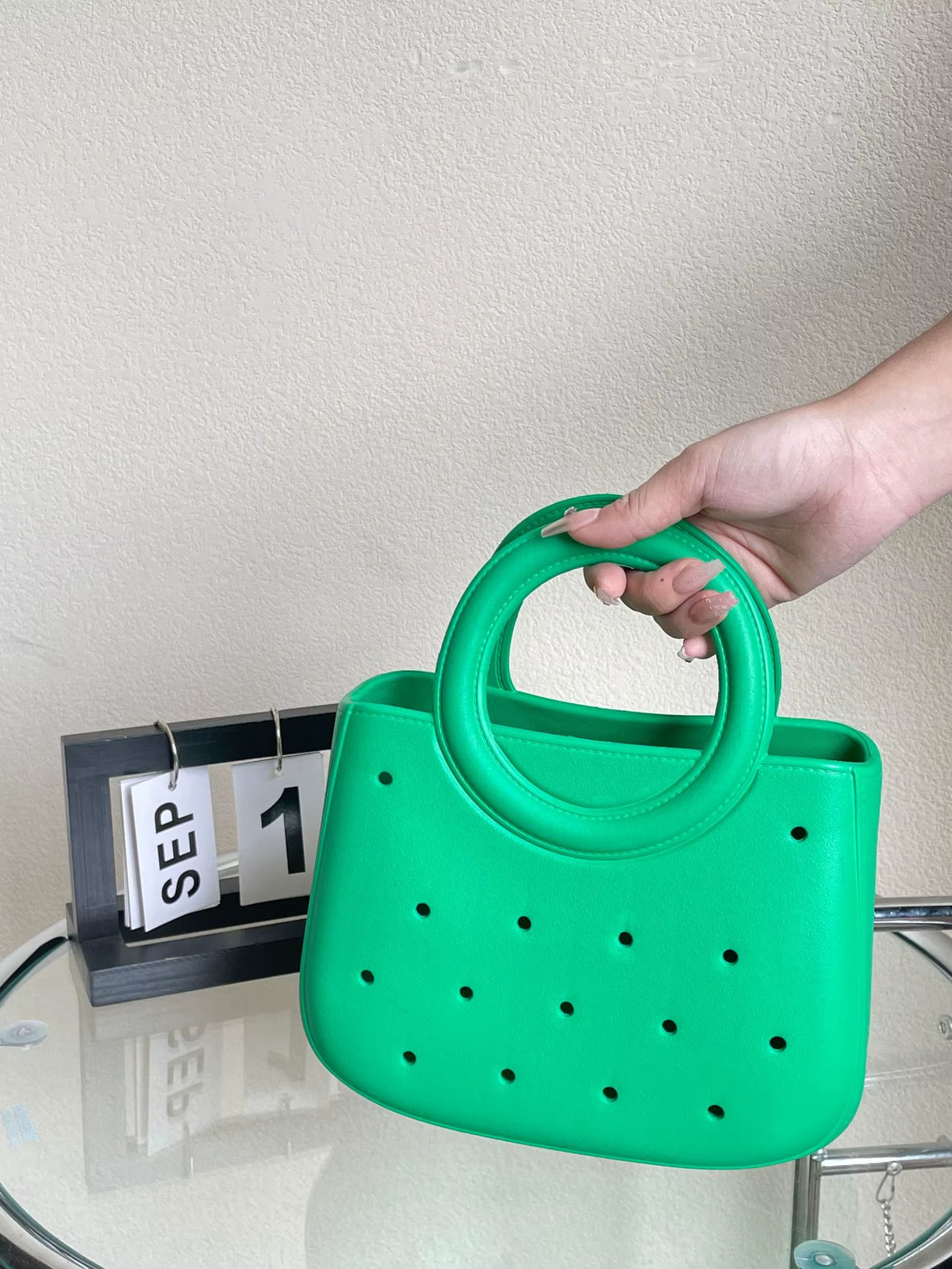 Waterproof Beach Bag Leisure DIY Colorful Fashion Handbags Sandproof Anti-Slip Handle EVA Handbags Travel Toiletry Storage Bags